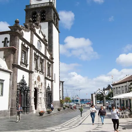 Atlantic Town - Free Parking Lägenhet Ponta Delgada